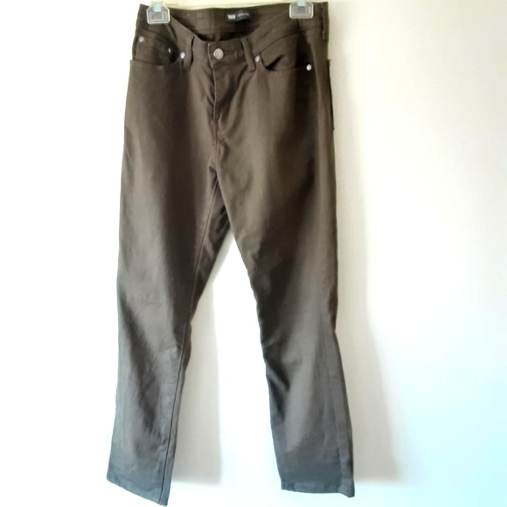 Levi's olive mid rise skinny jeans